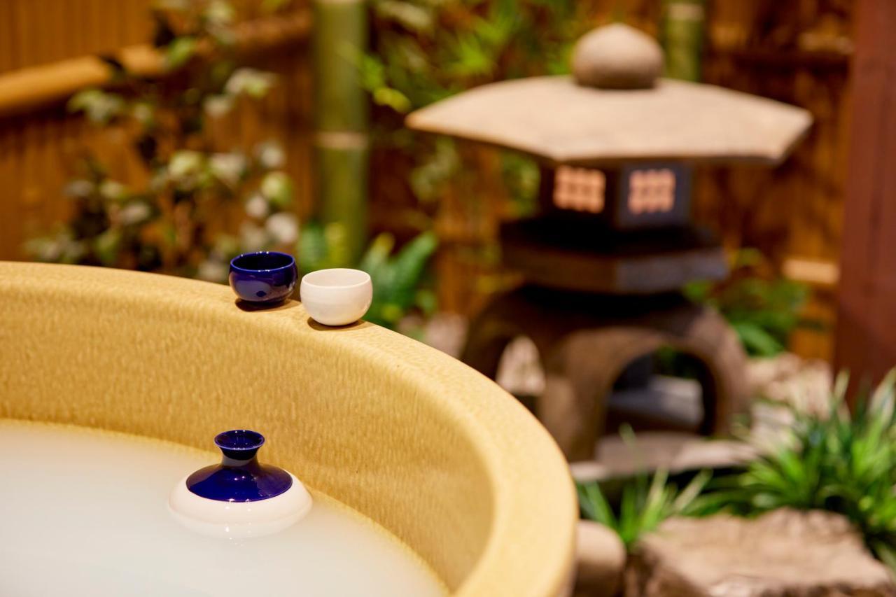 古今 天下茶屋 With A Private Parking Lot And A Half Open-Air Bath And Direct To Kix Villa Osaka Exterior photo