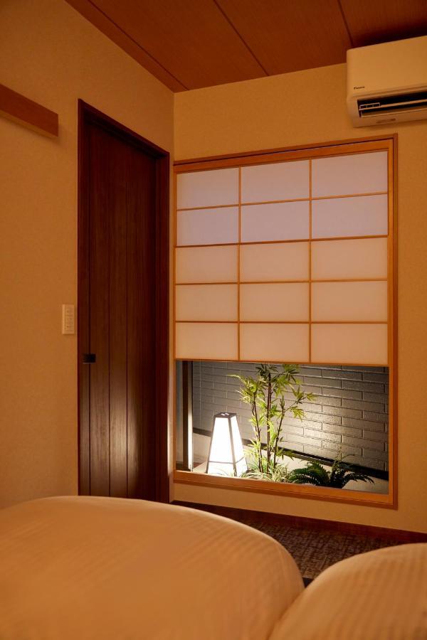 古今 天下茶屋 With A Private Parking Lot And A Half Open-Air Bath And Direct To Kix Villa Osaka Exterior photo