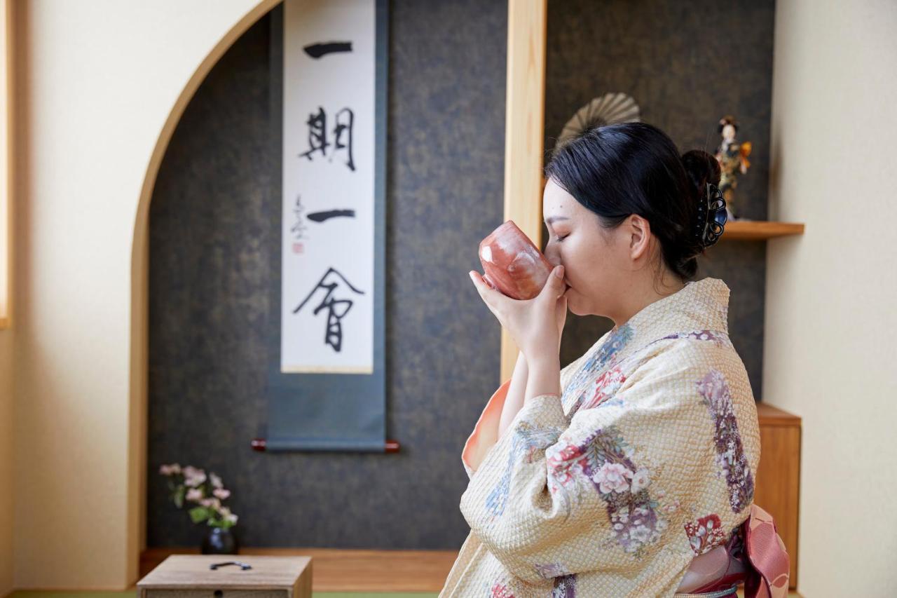 古今 天下茶屋 With A Private Parking Lot And A Half Open-Air Bath And Direct To Kix Villa Osaka Exterior photo
